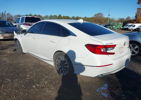 2018 Honda Accord Hybrid Ex-L из США, поврежденный, VIN 1HGCV3F66JA000450